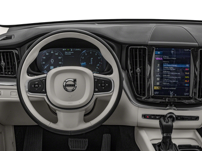 2018 Volvo XC60 T6 AWD R-Design