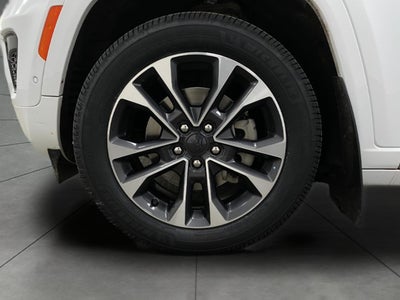 2023 Jeep Grand Cherokee L Overland 4x4