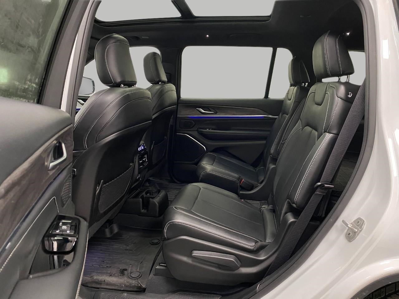 2023 Jeep Grand Cherokee L Overland 4x4