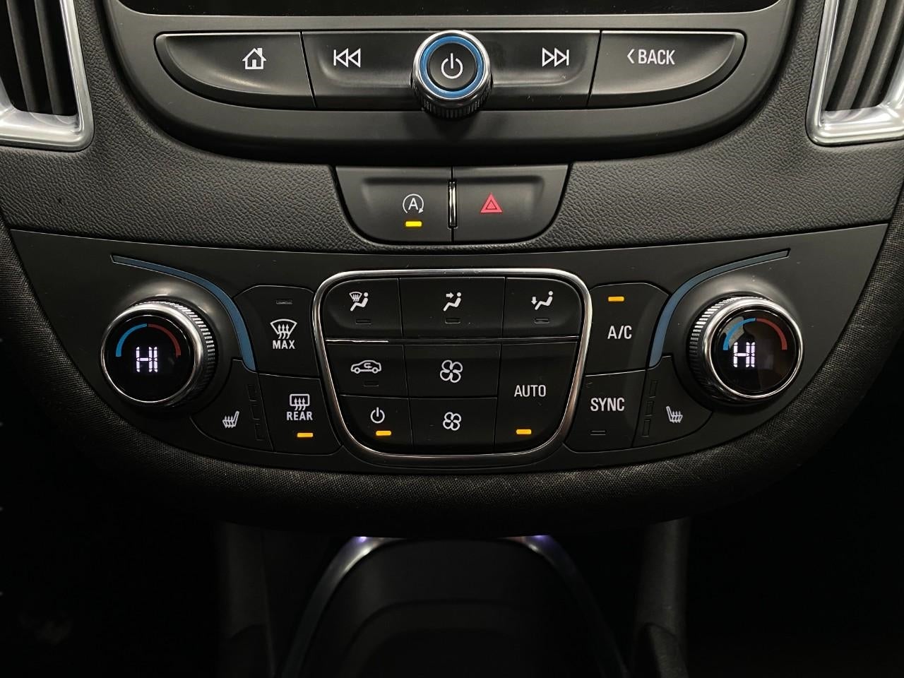 2021 Chevrolet Malibu 4dr Sdn LT