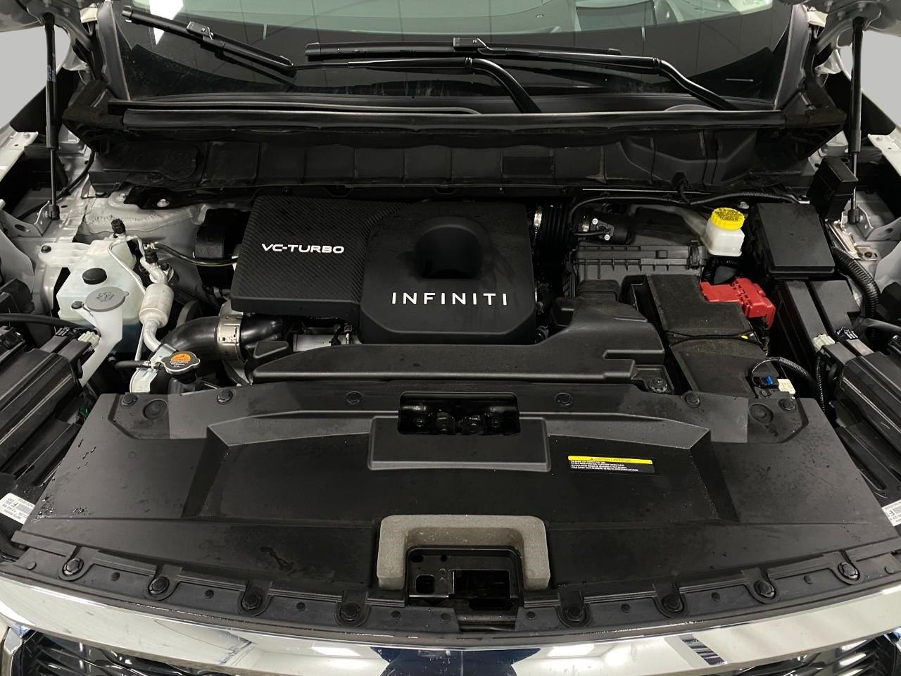 2025 INFINITI QX60 LUXE AWD