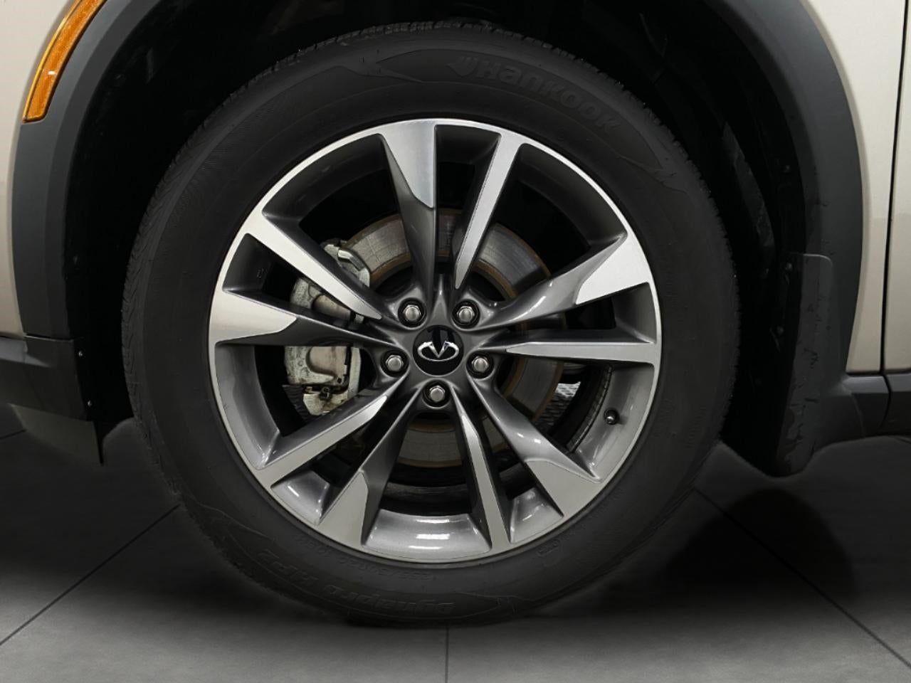 2025 INFINITI QX60 LUXE AWD