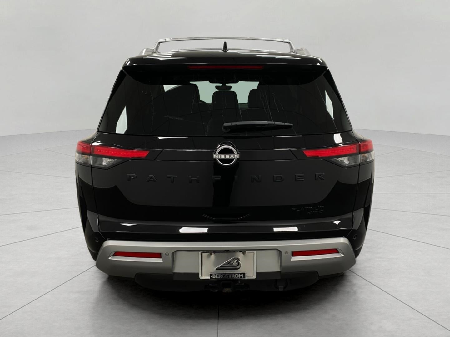 2024 Nissan Pathfinder Platinum 4WD