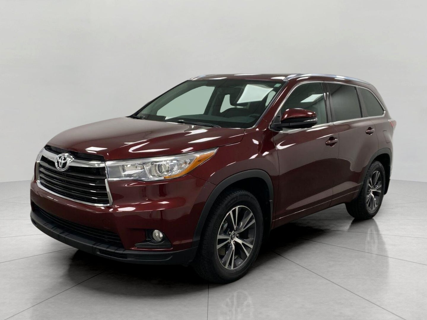 2016 Toyota Highlander AWD 4dr V6 XLE