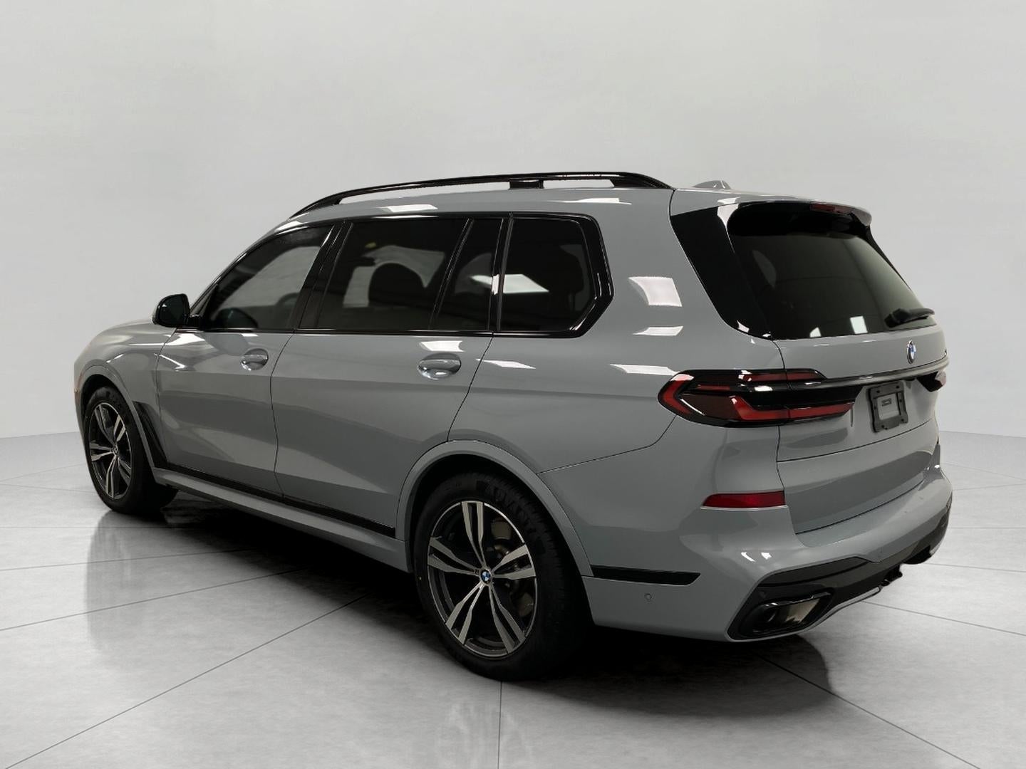 2024 BMW X7 xDrive40i Sports Activity Vehicle