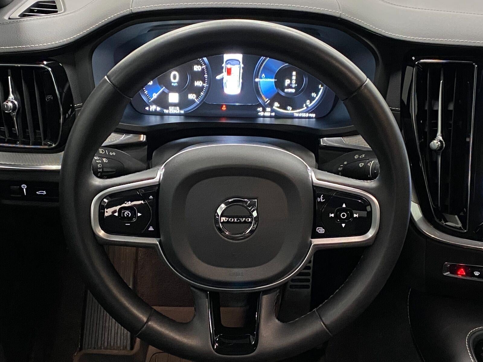 2022 Volvo S60 Recharge Plug-In Hybrid T8 eAWD PHEV Black Edition R-Design Extended Range
