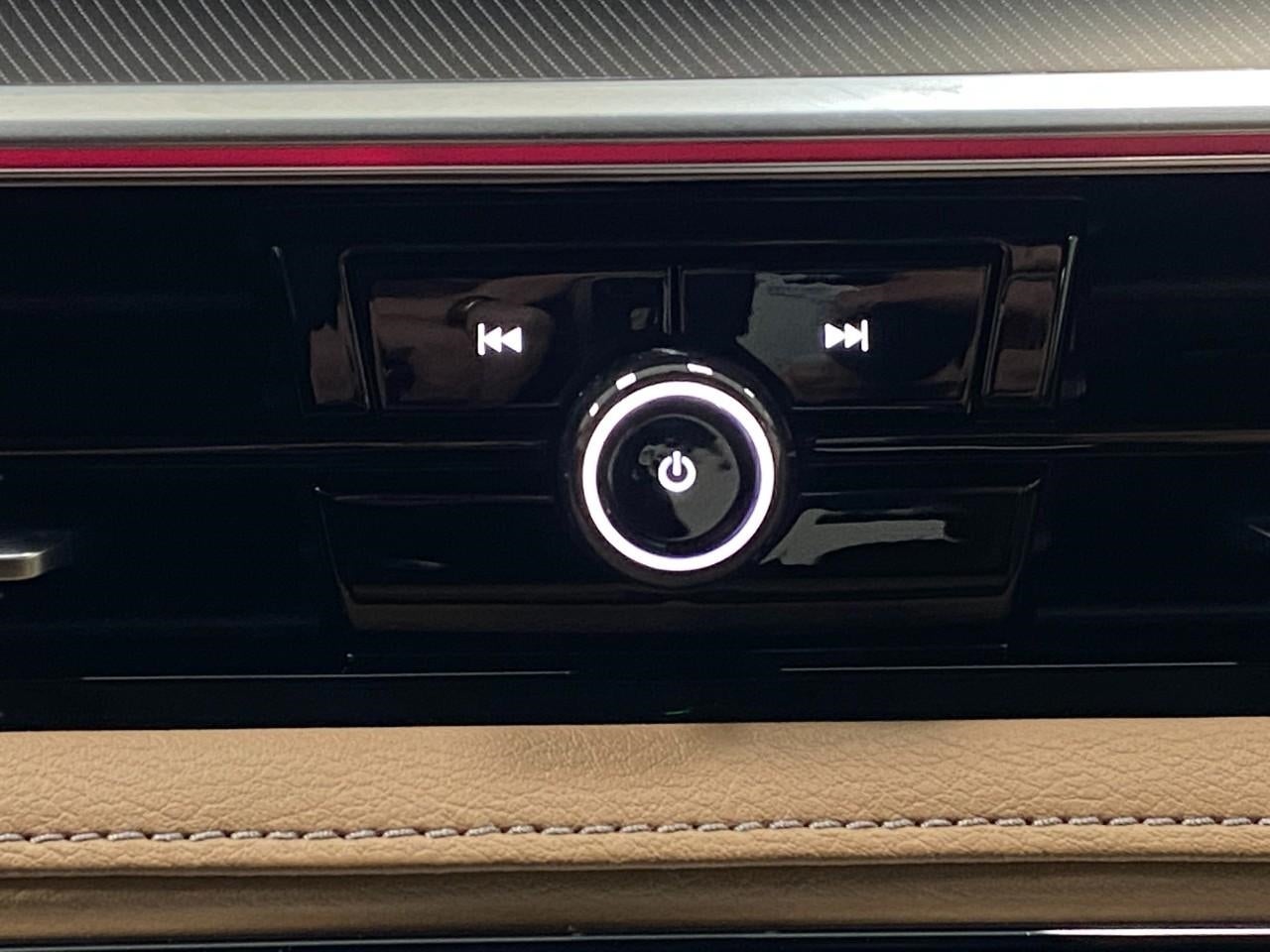 2025 INFINITI QX80 LUXE AWD