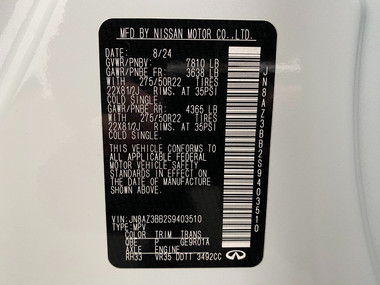 2025 INFINITI QX80 LUXE AWD