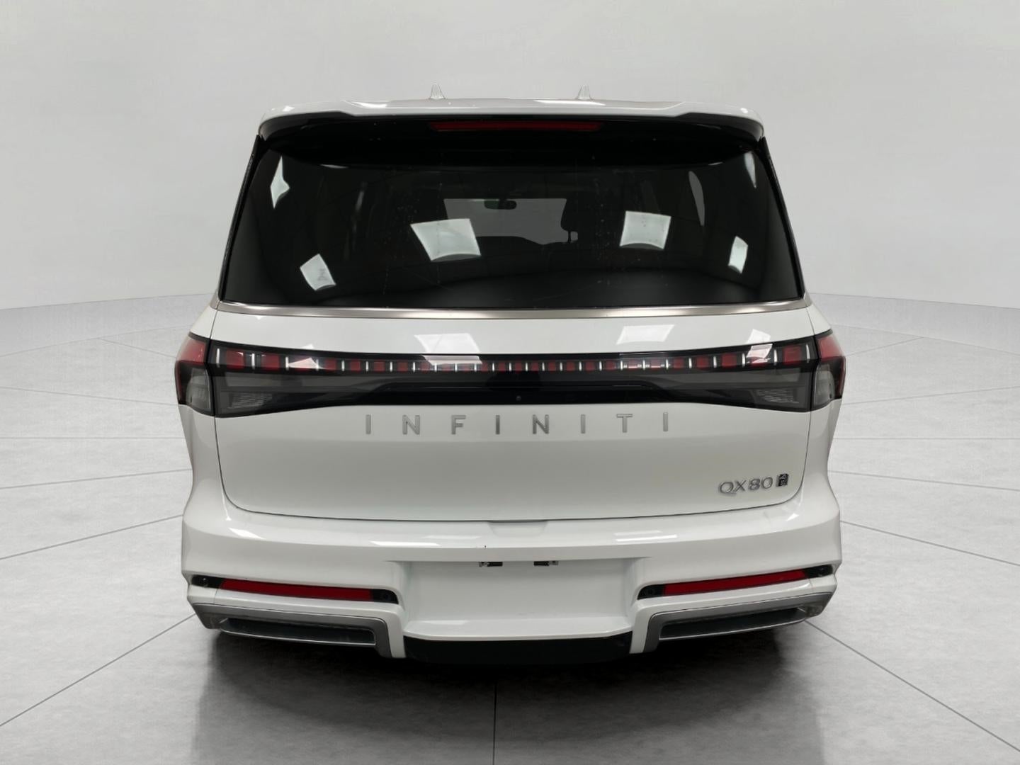 2025 INFINITI QX80 LUXE AWD