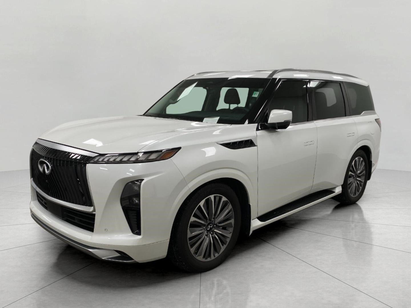 2025 INFINITI QX80 LUXE AWD