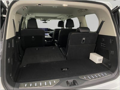 2026 INFINITI QX80 LUXE AWD