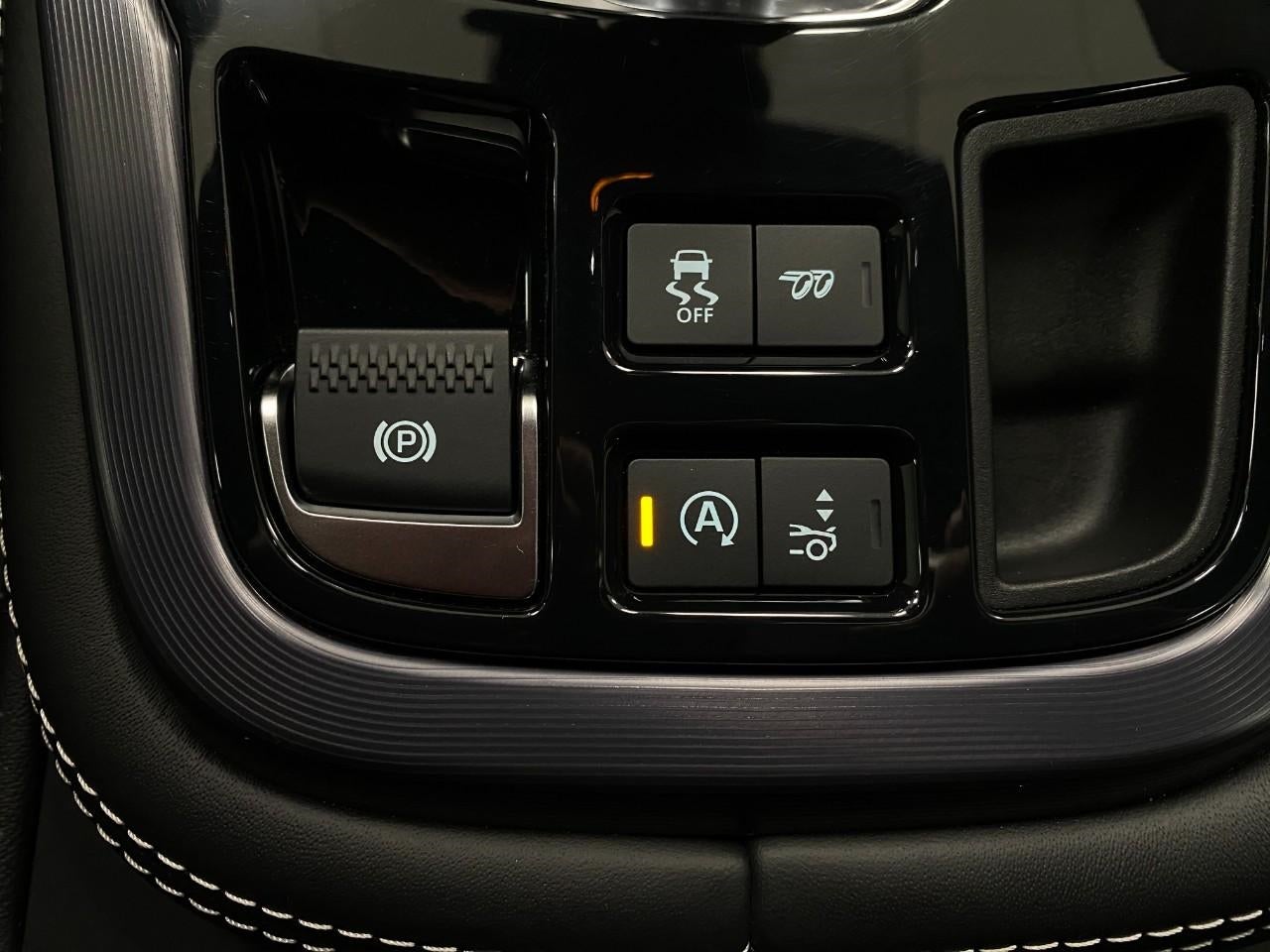 2021 Jaguar F-TYPE Coupe Auto R AWD