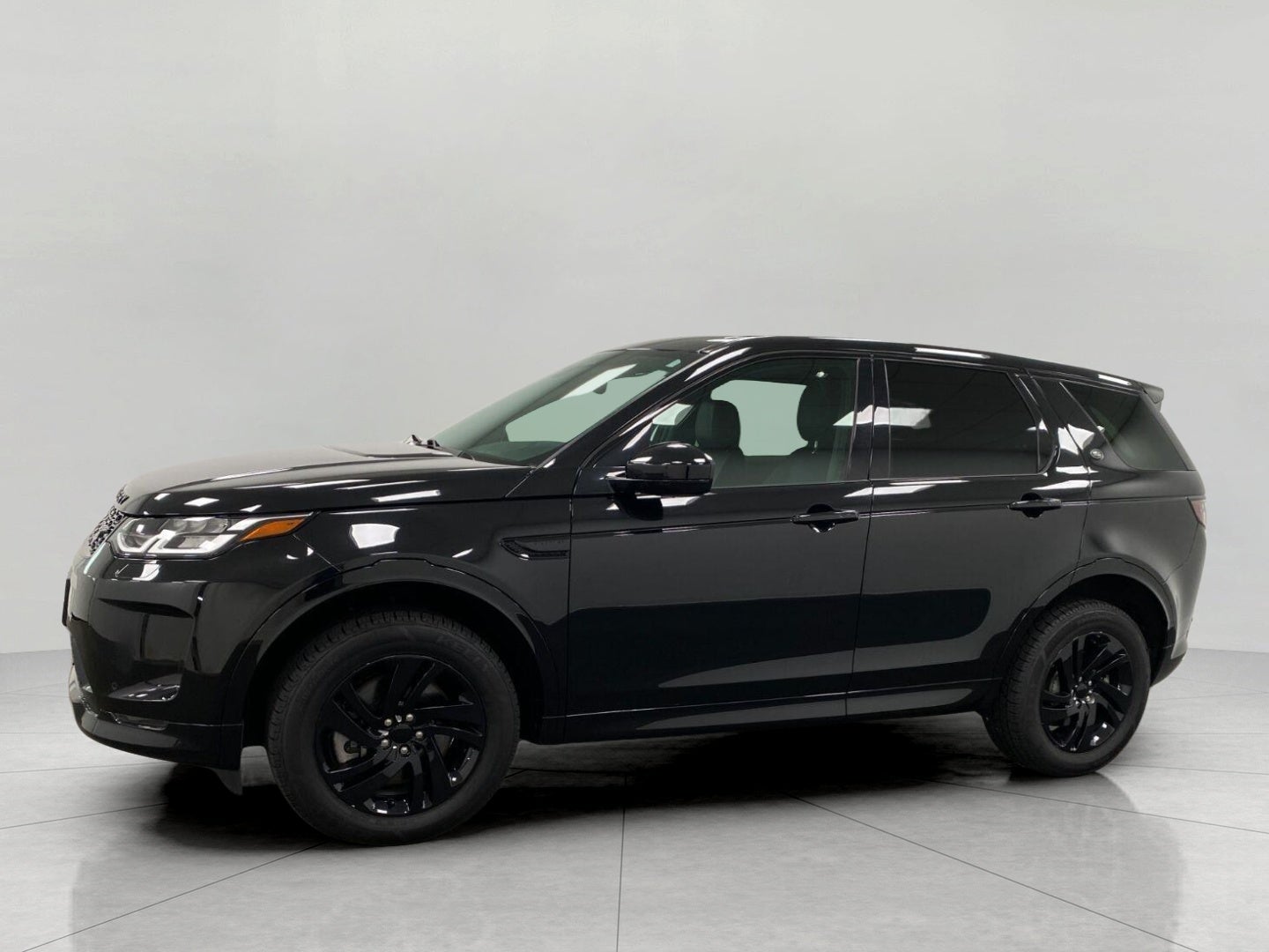 2023 Land Rover Discovery Sport S R-Dynamic 4WD