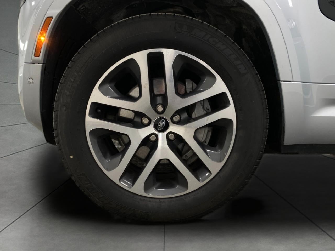 2022 Land Rover Defender 110 XS Edition AWD