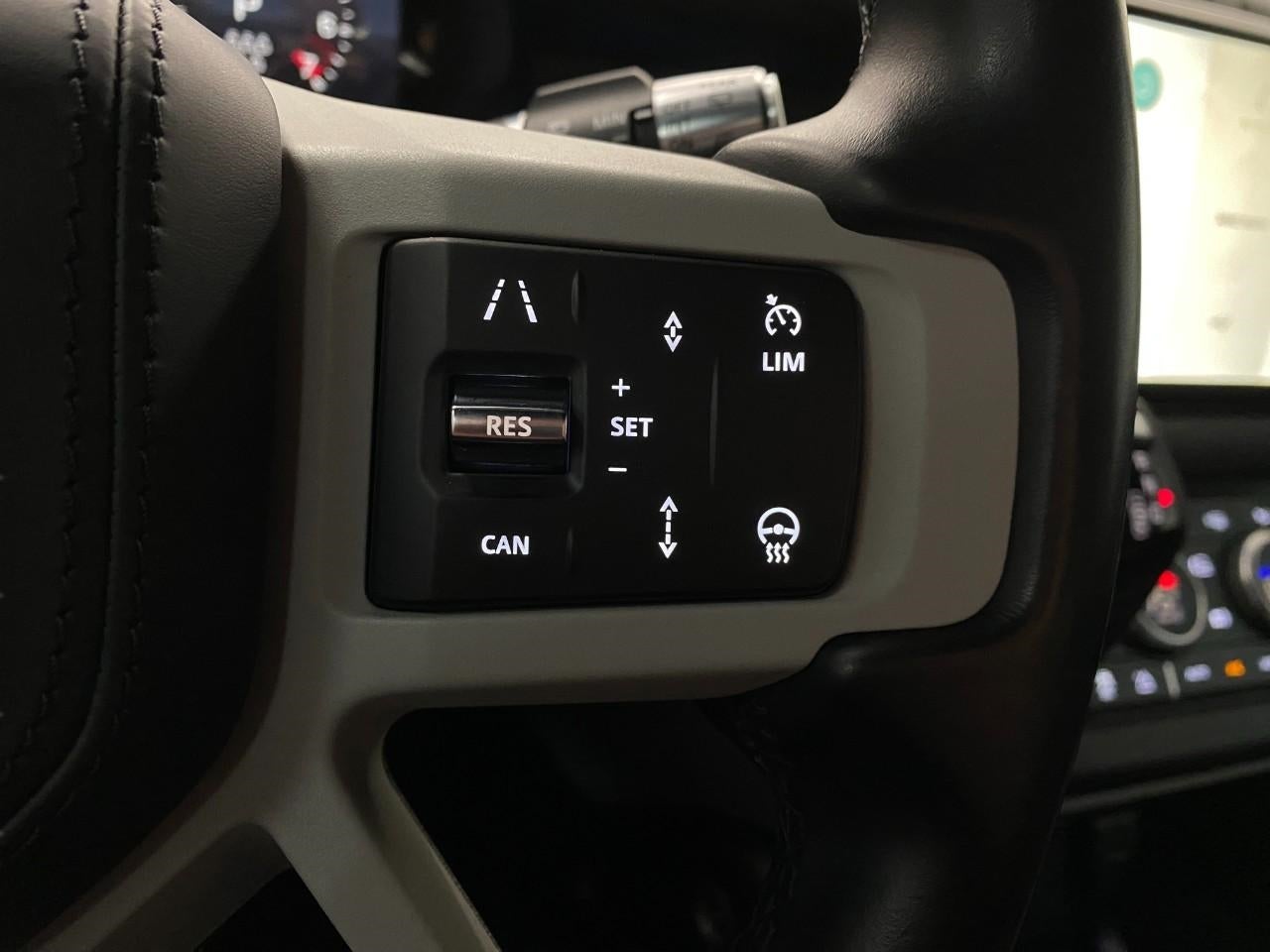 2022 Land Rover Defender 110 XS Edition AWD