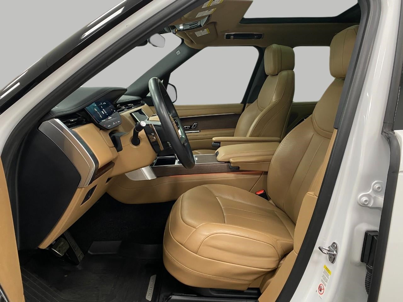 2024 Land Rover Range Rover P530 SE SWB