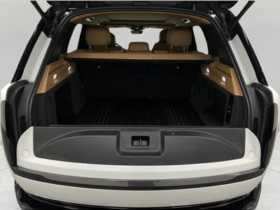 2024 Land Rover Range Rover P530 SE SWB