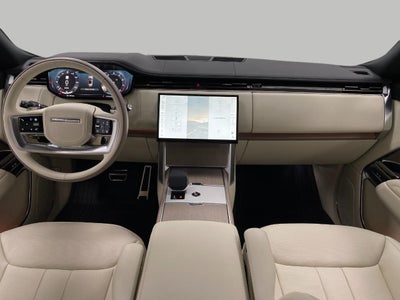 2025 Land Rover Range Rover P530 SE SWB