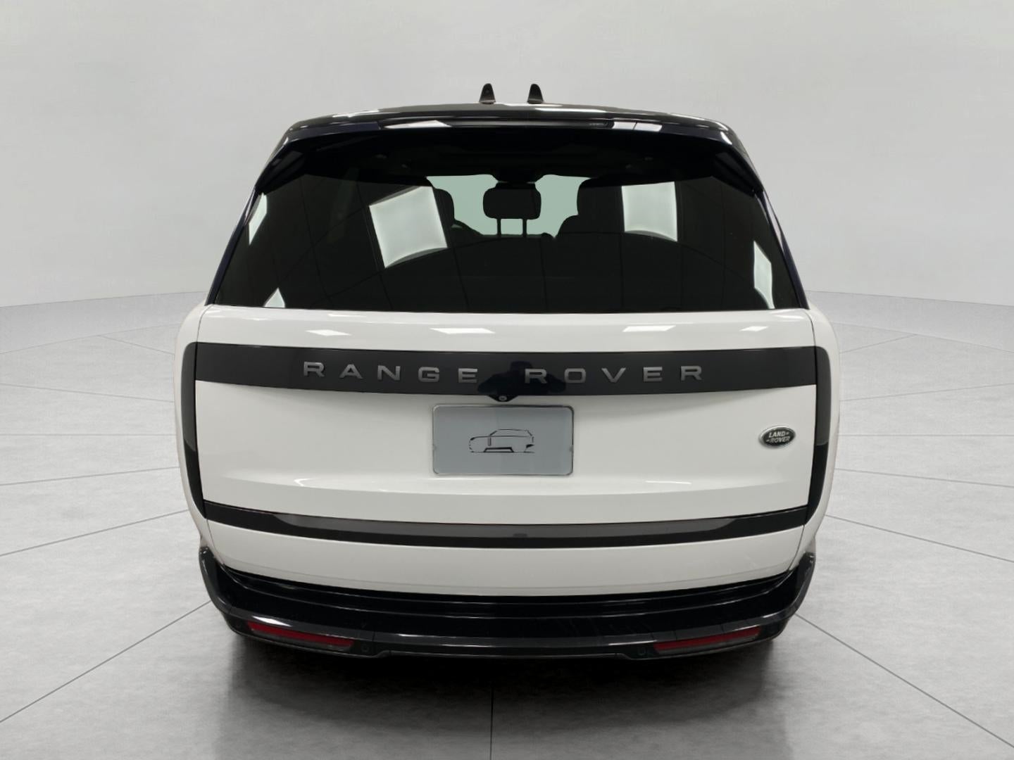 2022 Land Rover Range Rover P400 SE SWB
