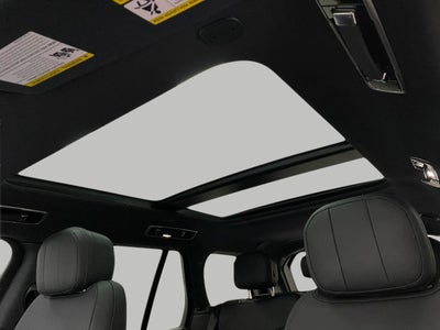 2025 Land Rover Range Rover P400 SE SWB