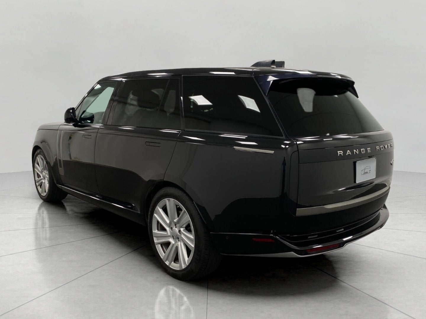 2022 Land Rover Range Rover P400 SE LWB 7 Seat