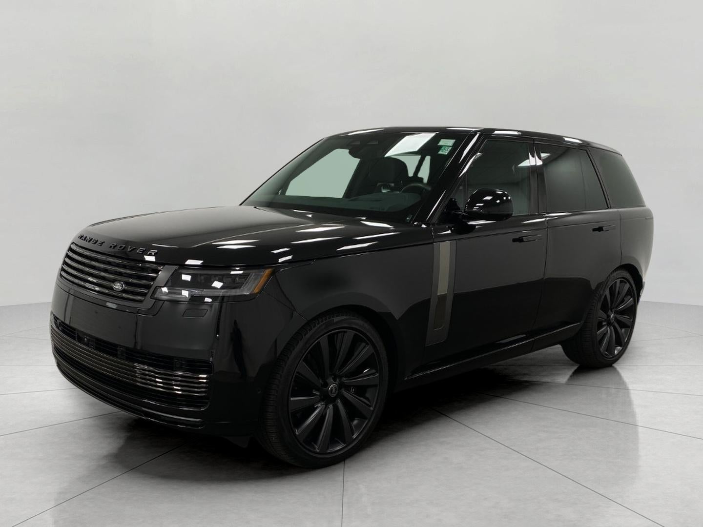 2024 Land Rover Range Rover P615 SV SWB