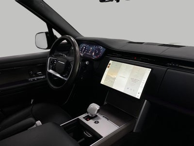 2024 Land Rover Range Rover P615 SV SWB