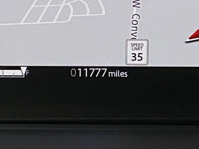 2024 Land Rover Discovery P300 Dynamic SE