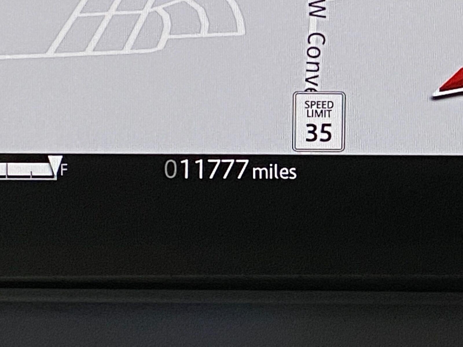 2024 Land Rover Discovery P300 Dynamic SE