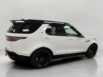 2024 Land Rover Discovery P300 Dynamic SE