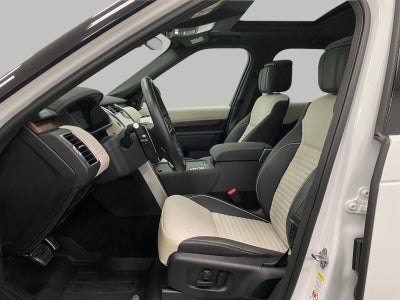 2024 Land Rover Discovery P300 Dynamic SE