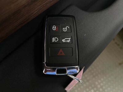 2024 Land Rover Discovery P300 Dynamic SE