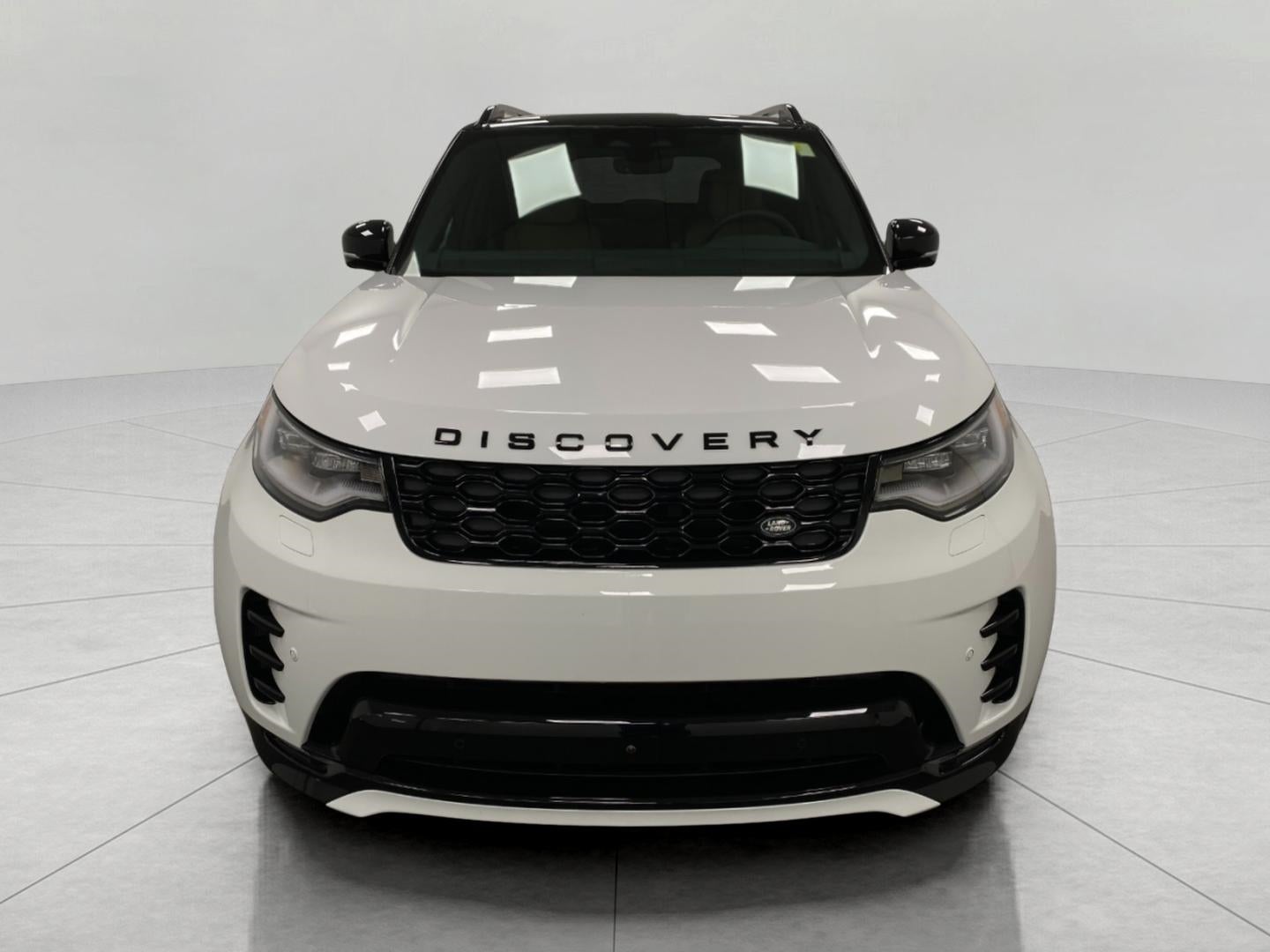 2025 Land Rover Discovery P360 Dynamic SE