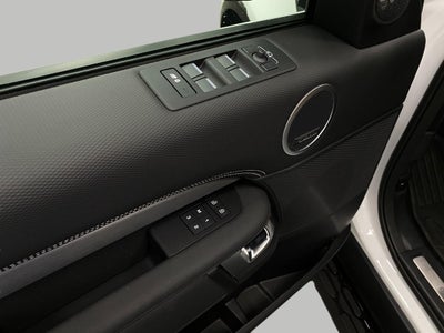 2025 Land Rover Discovery P360 Dynamic SE