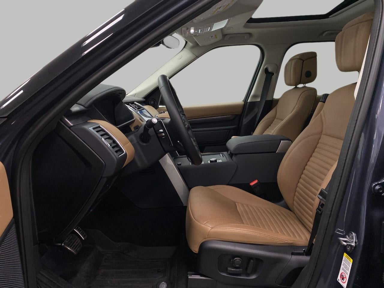 2025 Land Rover Discovery P360 Metropolitan Edition