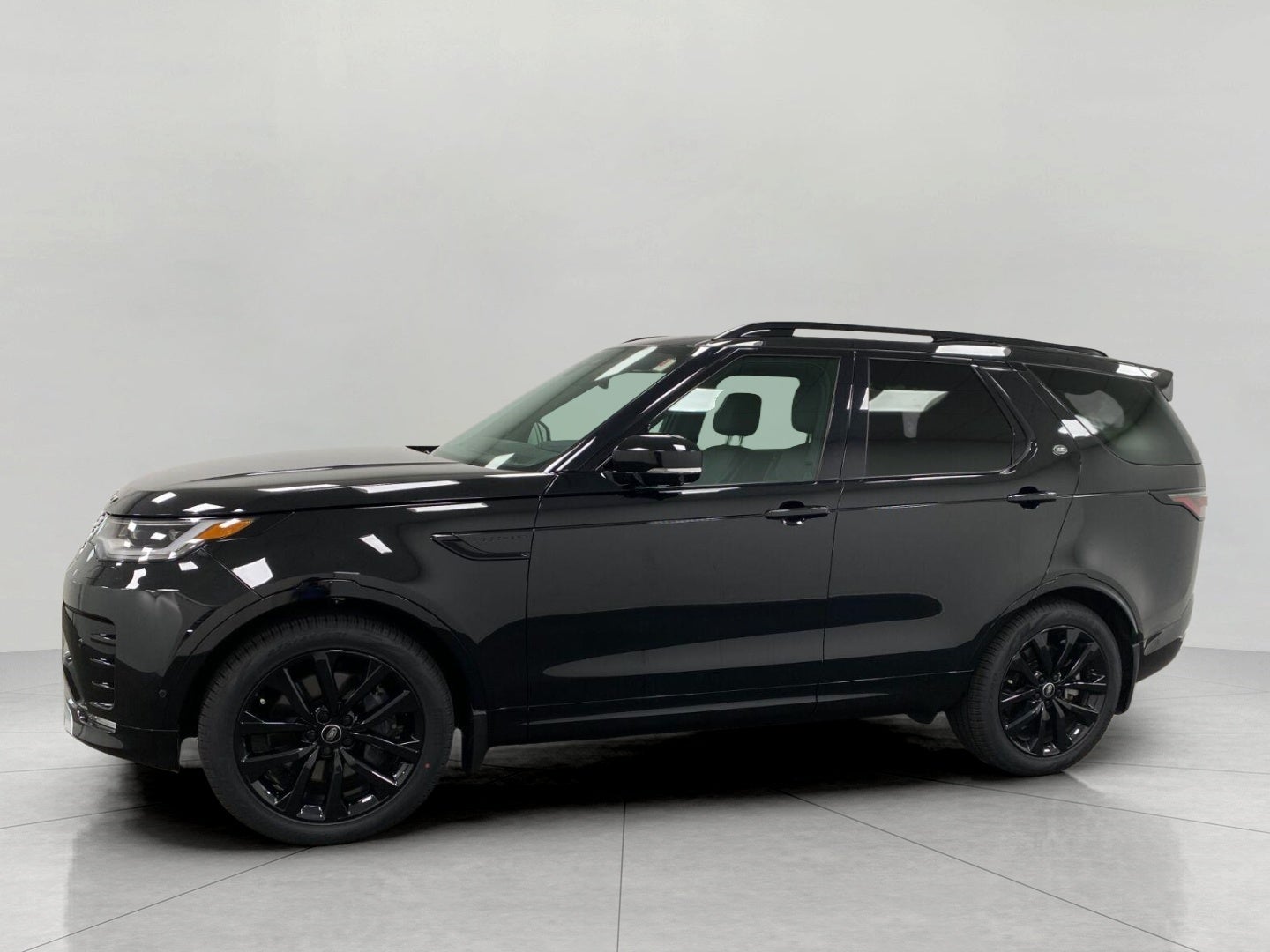 2026 Land Rover Discovery Gemini Edition AWD