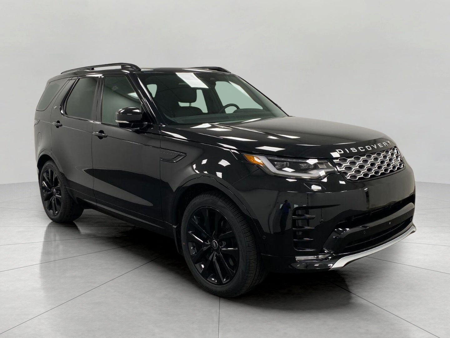 2026 Land Rover Discovery Gemini Edition AWD