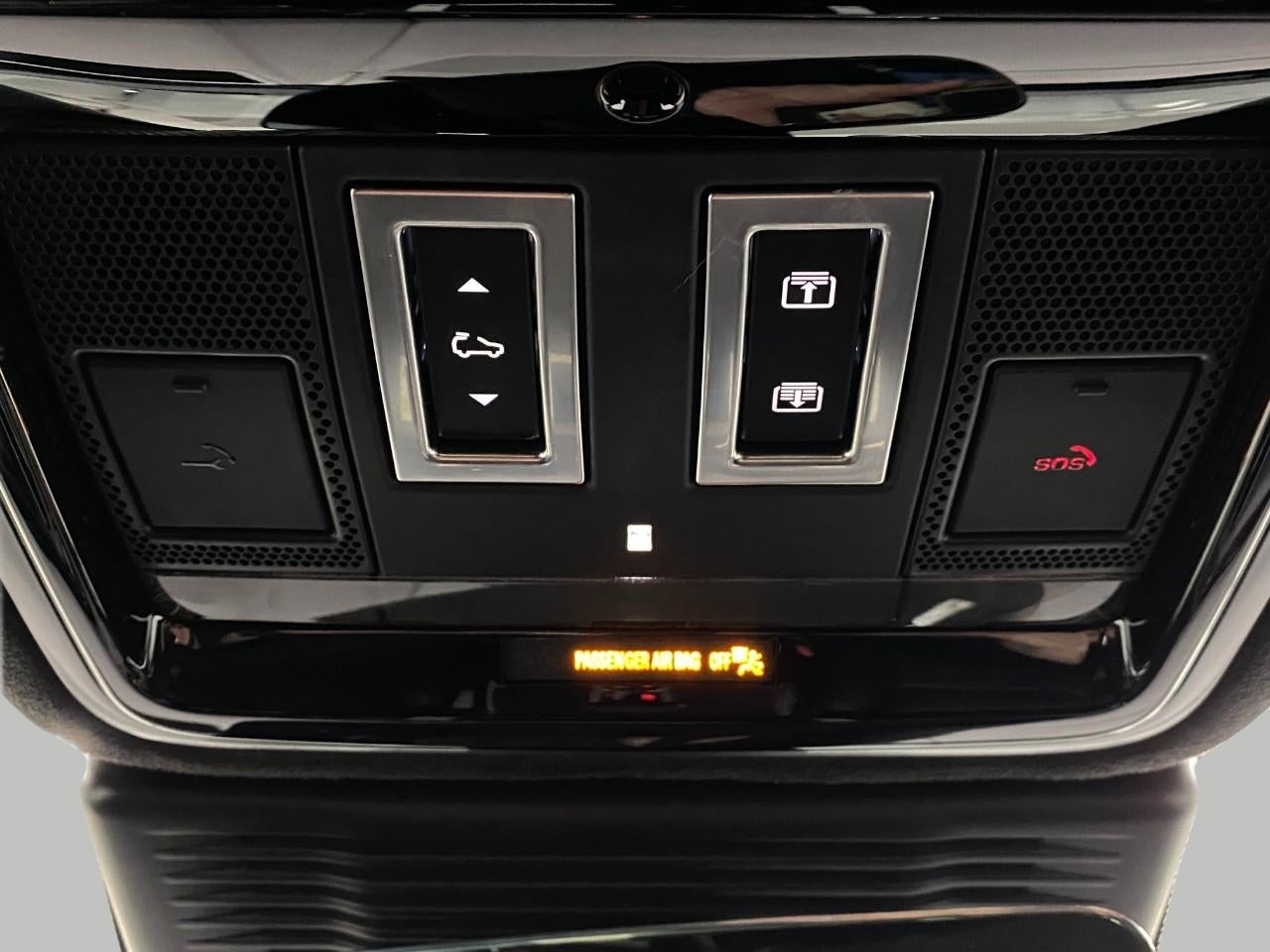 2026 Land Rover Range Rover Velar P400 Autobiography