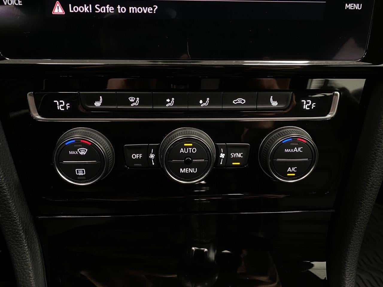 2018 Volkswagen Golf R 2.0T Manual w/DCC/Nav