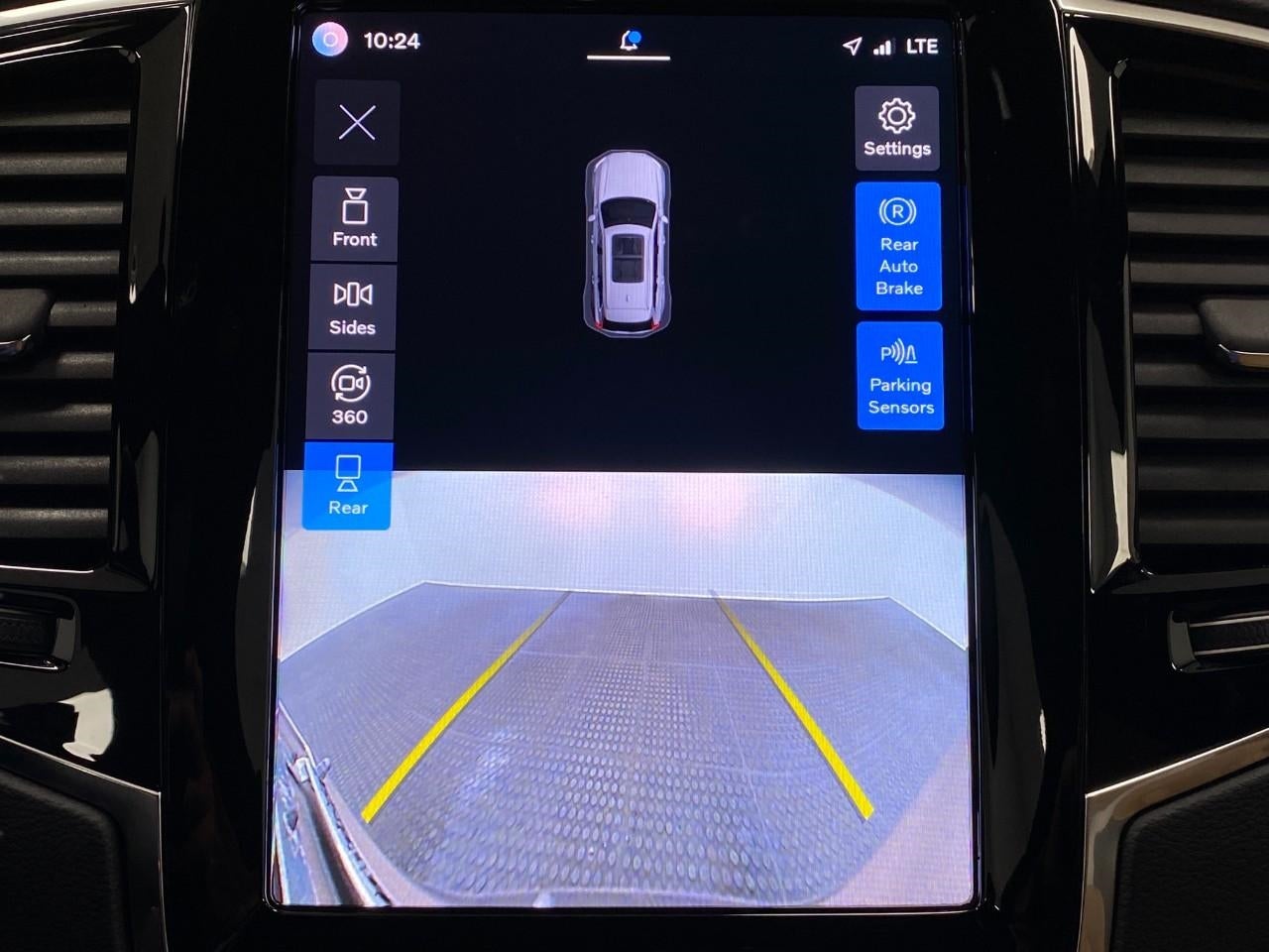 2023 Volvo XC90 B6 AWD Ultimate 7P