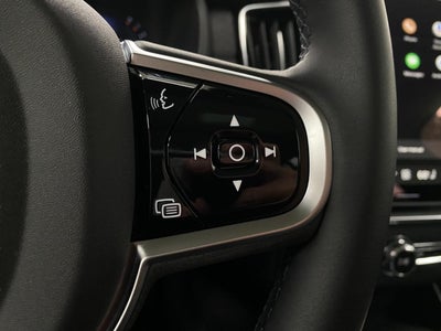 2026 Volvo XC90 B6 AWD Plus 7-Seater