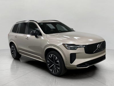 2026 Volvo XC90 B6 AWD Ultra Dark Theme 7-Seater