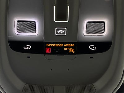 2023 Volvo XC60 B6 AWD Ultimate Bright Theme