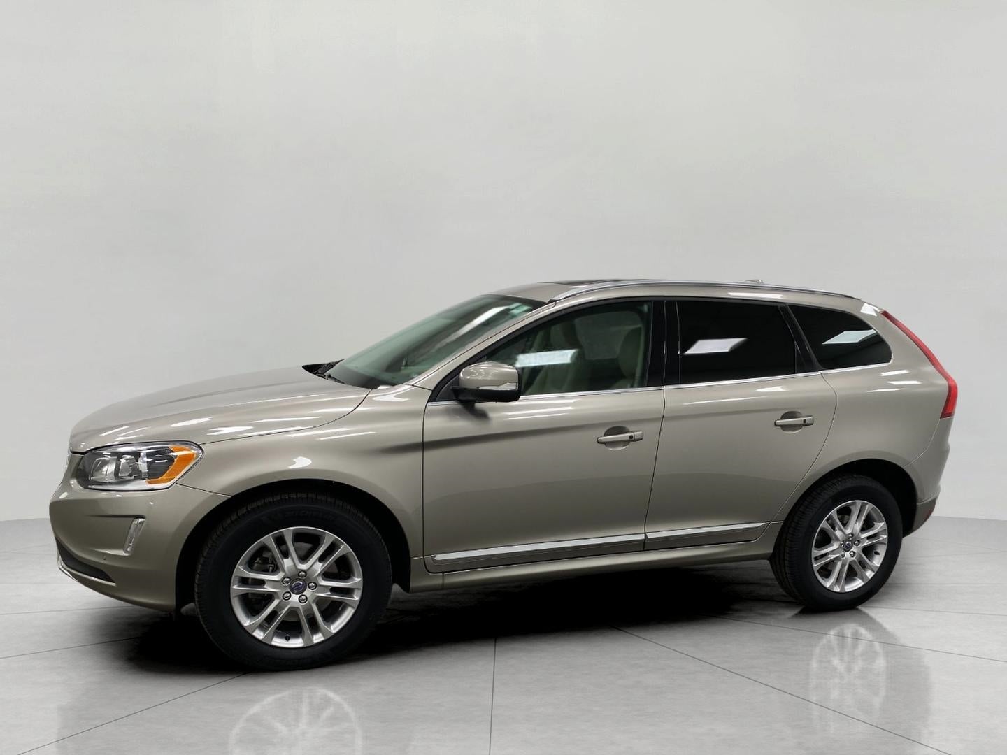 2015 Volvo XC60 SPORT UTILITY