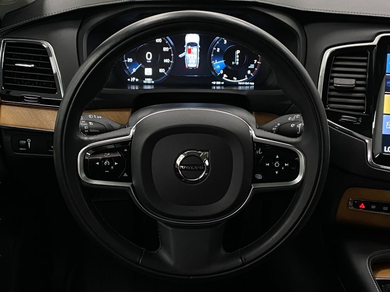 2020 Volvo XC90 T6 AWD Inscription 6 Passenger