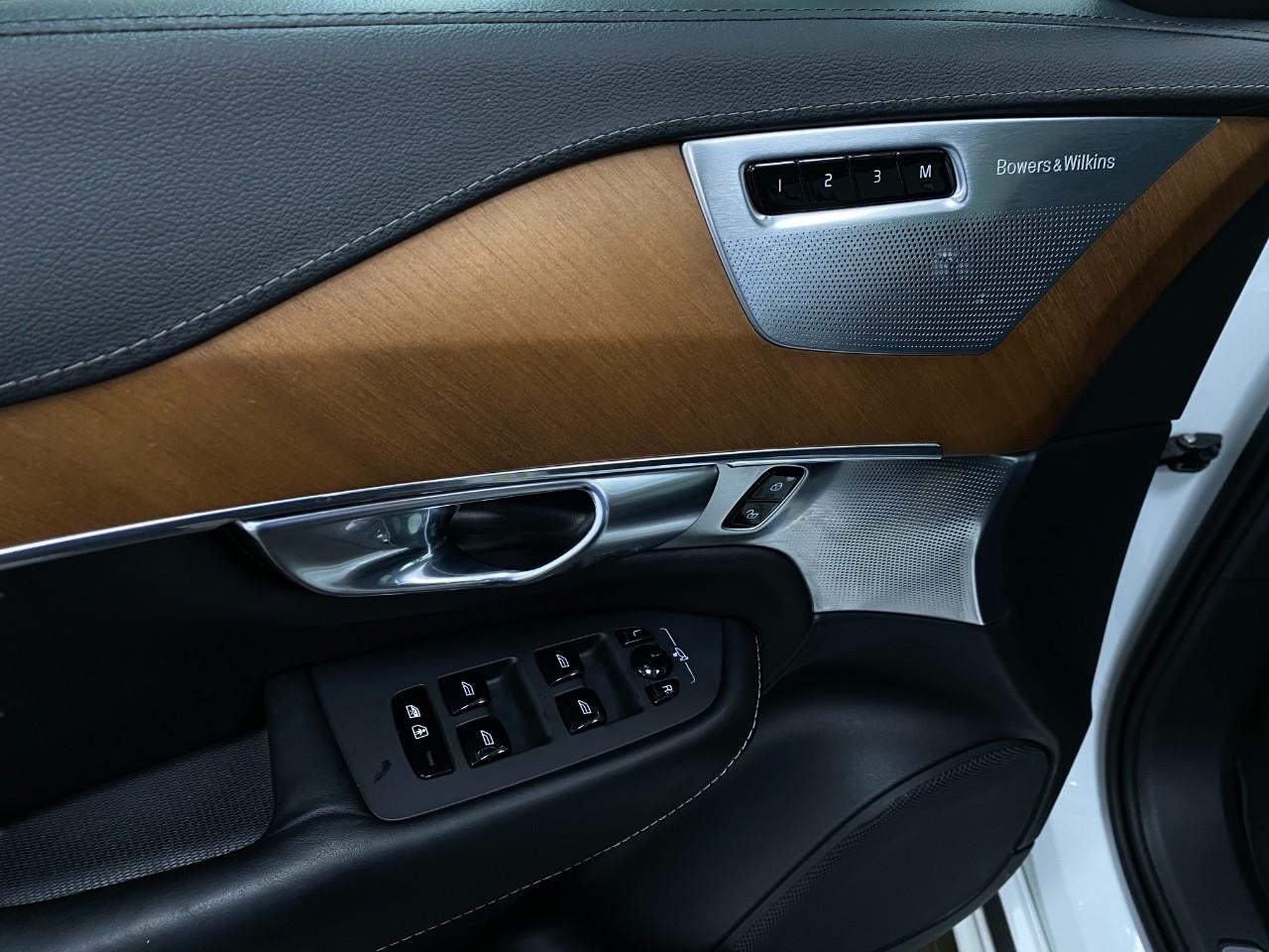 2020 Volvo XC90 T6 AWD Inscription 6 Passenger