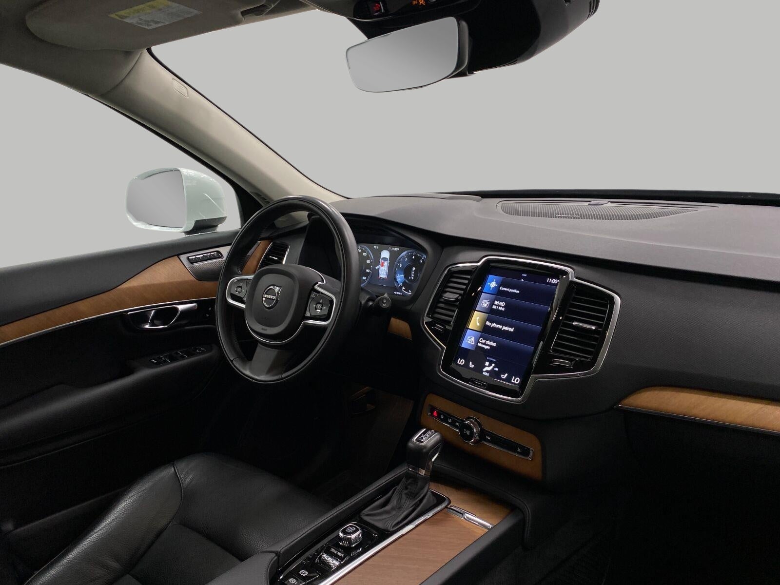 2021 Volvo XC90 T6 AWD Momentum 7P