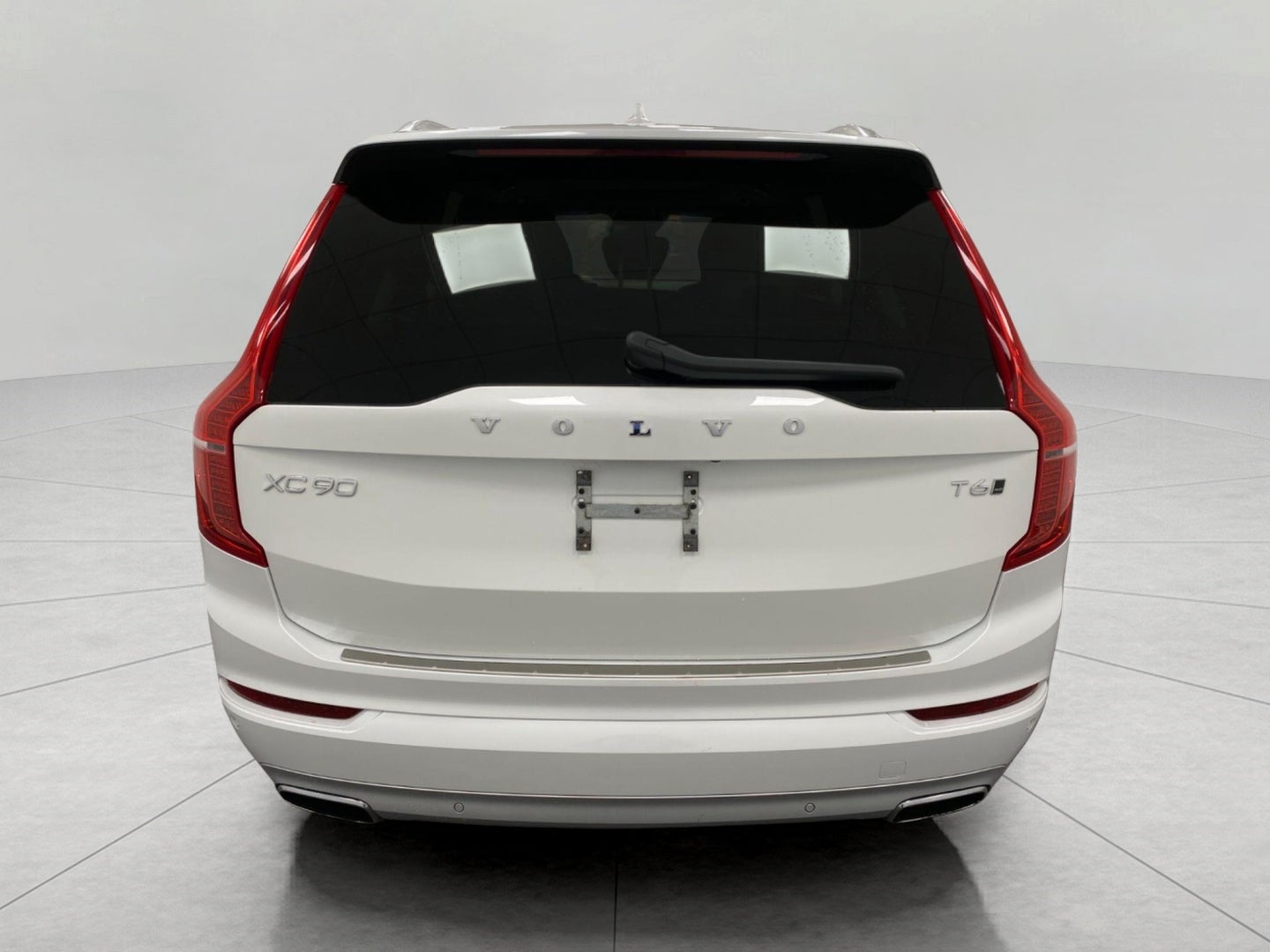 2021 Volvo XC90 T6 AWD Momentum 7P