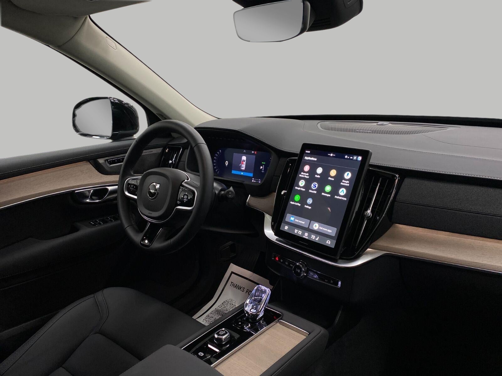 2026 Volvo XC90 Plug-In Hybrid T8 AWD Plus 6-Seater