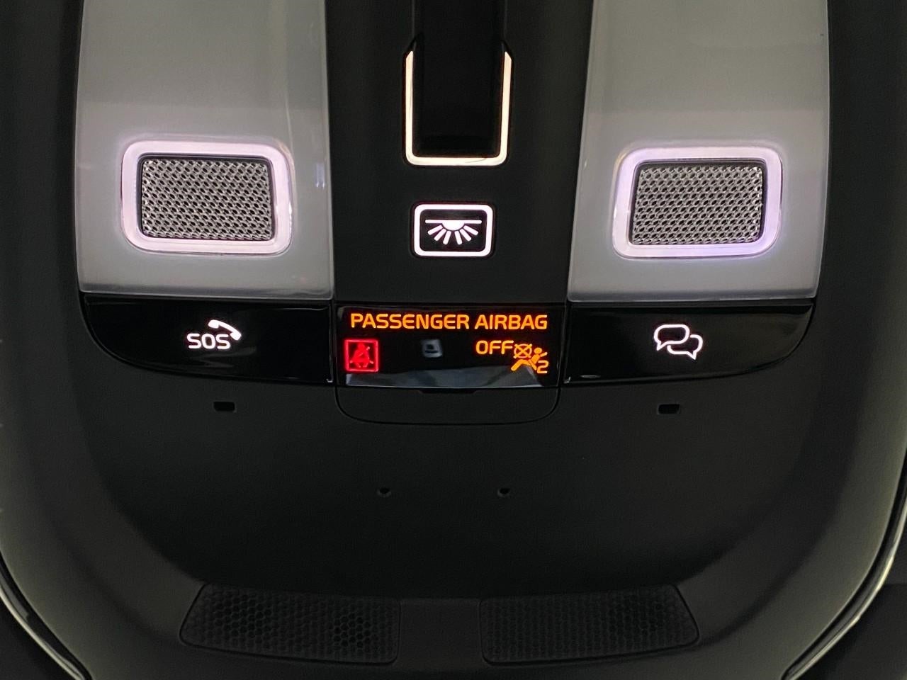 2025 Volvo XC90 Plug-In Hybrid 2025.5 T8 AWD Plus 7-Seater